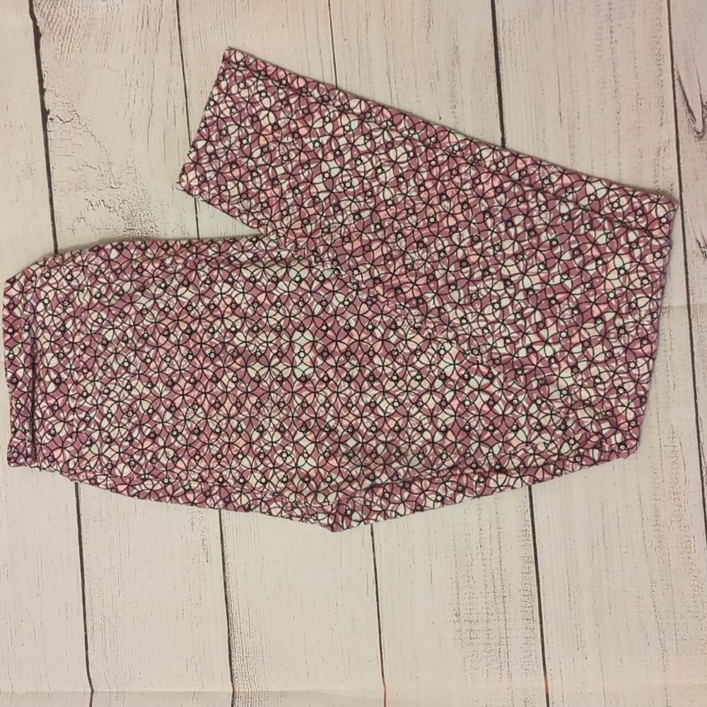 Lularoe Leggings One Size purple design(NWOT)